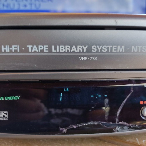 Sanyo VHR-778G VHS video player for parts