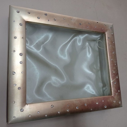 Frames box for wedding crowns used, silver with rhinestones