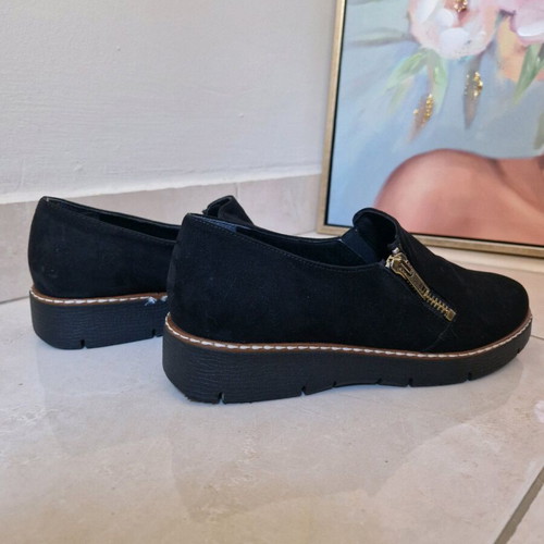 Black suede loafers Just Prive size 36 like new