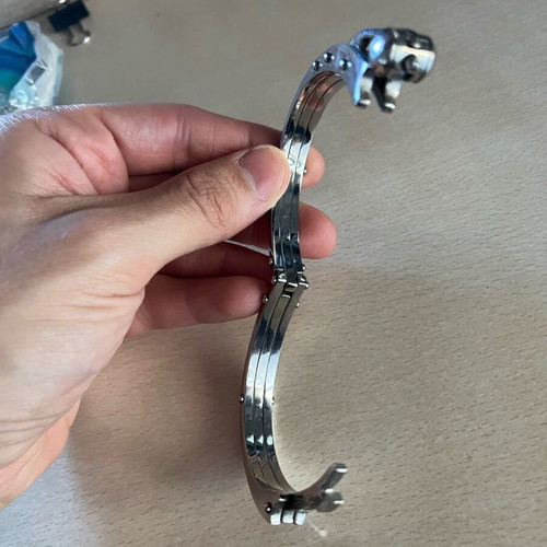 Steel men's handcuff like new sturdy