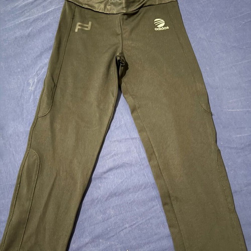 Adidas Athletic Capri Leggings like new, gray, size S