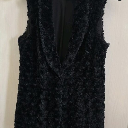 Tally Weijl fluffy vest like new, size S 36