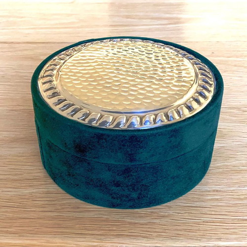Velvet box with hammered silver, like new, green