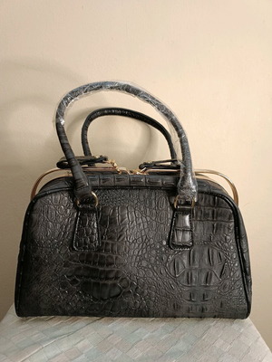 Leather Faux Satchel Bag Croco New With Gold Metal Details