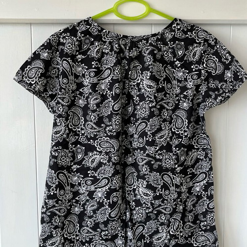 Paisley blouse new, black and white, size XL