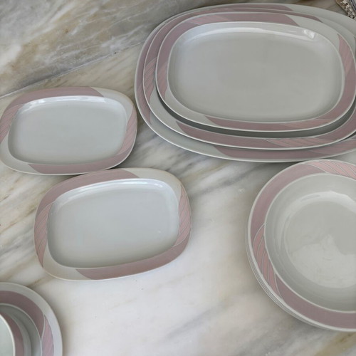Ionia Ellas porcelain serving set 22 pieces like new