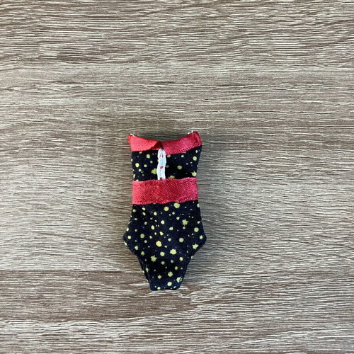Monster High Choulia Yelps Skull Shores swimsuit used