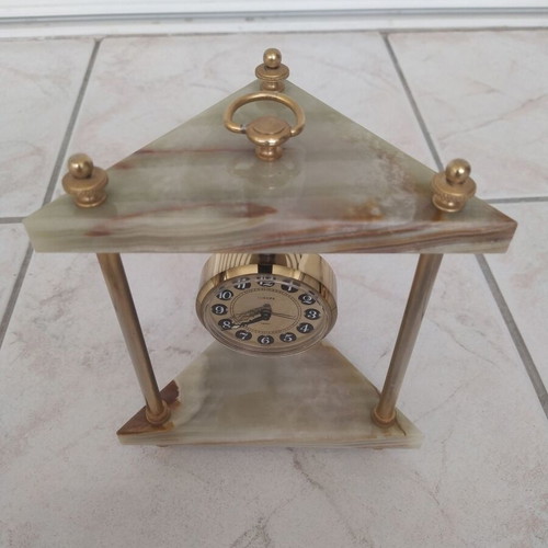 Vintage Europa analog table clock like new, onyx and brass