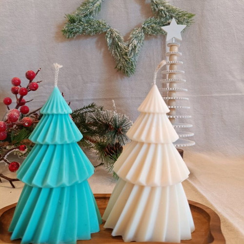 Handmade soy candle fir tree new with choice of scents