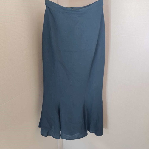 Maxi mermaid skirt black used, size Medium