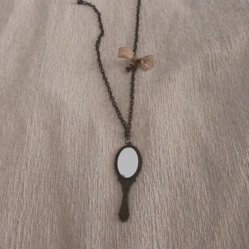 Vintage necklace with hand mirror used, bronze, bow and phone element