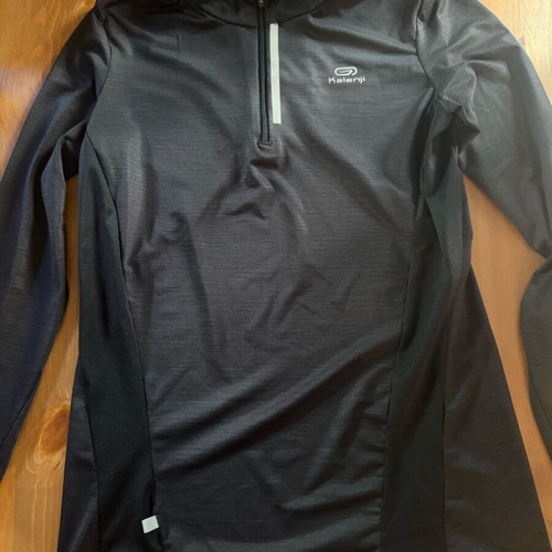 Kalentji dryfit windproof sports shirt new, black, size S