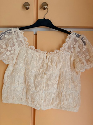 Zara crop top white like new, size XS