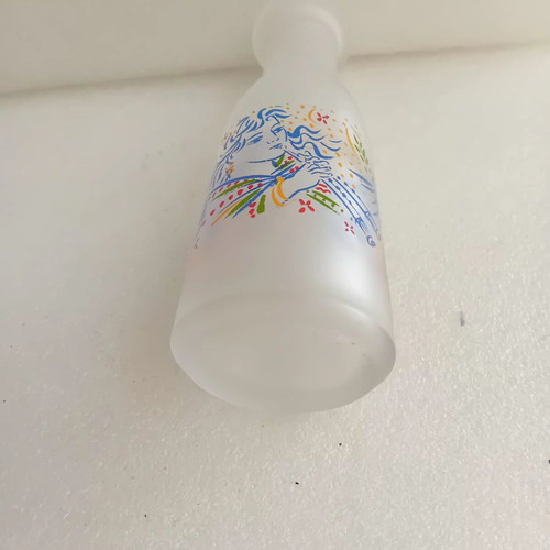 Small glass carafe 15cm like new