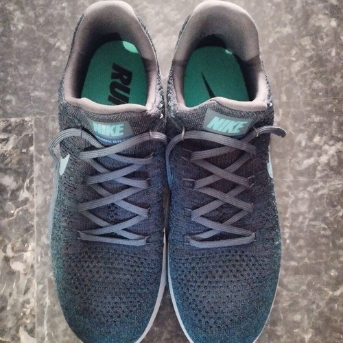 Nike Lunar Epic Low Flyknit 2 like new, size 46, ocean fog blue fox