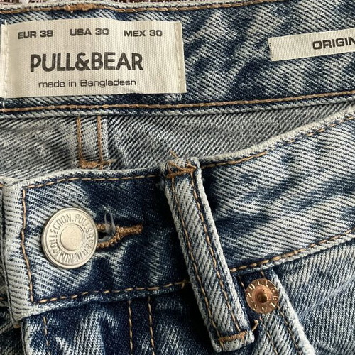 Pull & Bear men's denim bermuda shorts, blue, size S