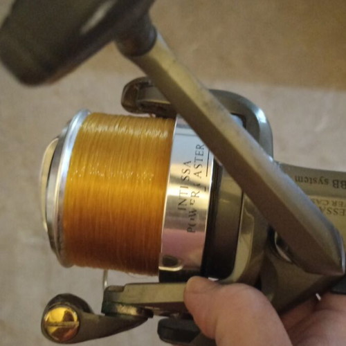 Spro Intessa Power Caster fishing reel, 3.9 ratio, with line