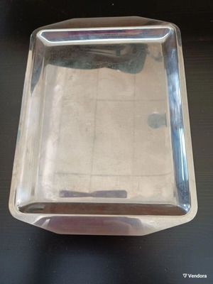 Метална поднос използван 29,5×21,5 см