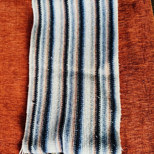 Unisex scarf like new, white and blue
