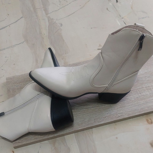 Cowboy boots white size 39 like new