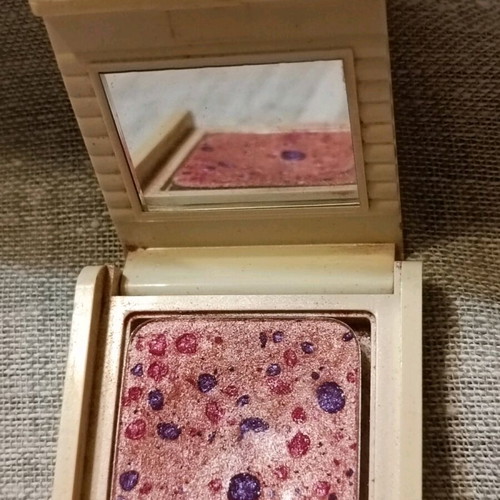 Estēe Lauder Highlights Vintage Like New 1980