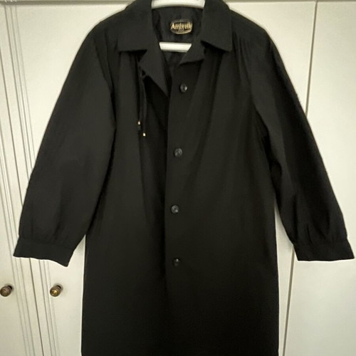 Ambrelle women's trench coat like new, size 38, black