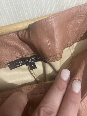 Ckontova Croco Leather Pants like new, size S, salmon color