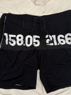 Βερμούδα Hurley Νο 36 μαύρη καινούργια από Nike