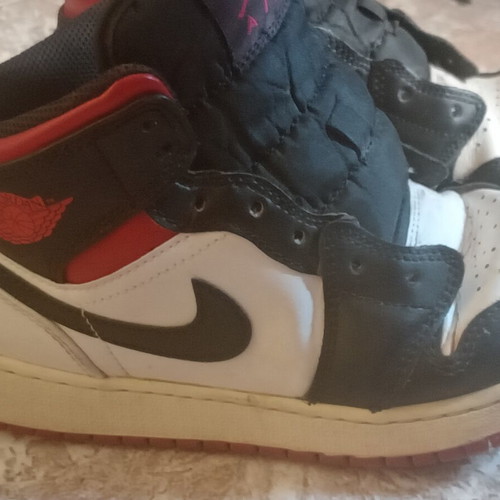 Nike Air Jordan Mid 1 sneakers used, no laces, size 36, black