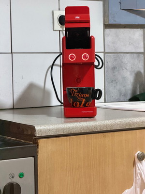 Illy Iperespresso Y3.3 coffee machine, new