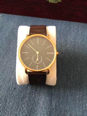 Skagen SWK6213 used unisex watch with brown leather strap