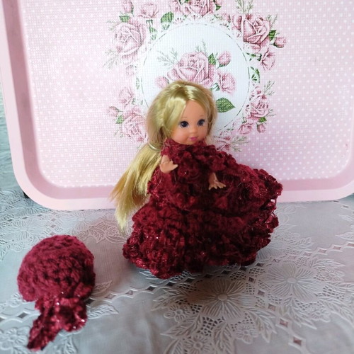 Miniature doll new with handmade dress and hat 10cm