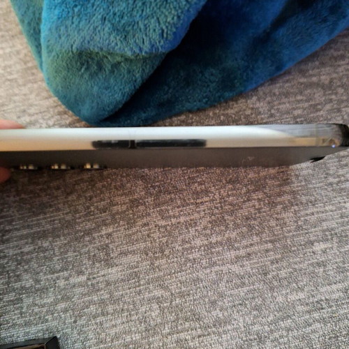 Samsung Galaxy S23 green 8/128 like new