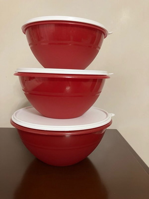 Tupperware Fridge A Bowl set of 3 bowls 2.4L, 1.9L, 1.2L new