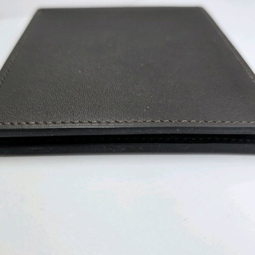 Hermes wallet like new, brown leather with silk lining
