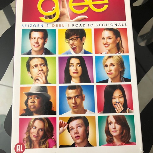 Glee Season One DVD boxset used with English subtitles 4-disc