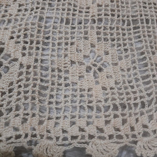 Set of 2 handmade placemats like new, ecru-beige