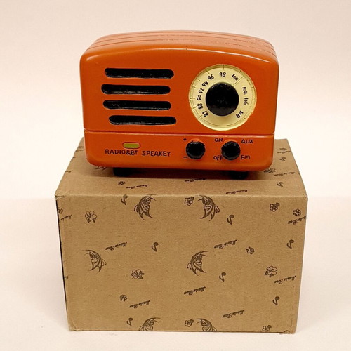 Music box radio new, ceramic