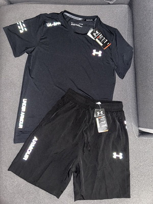 Under Armour reflective sportswear set, black, size M