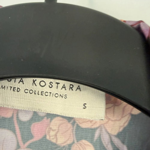 Vassia Kostara set Small like new, multicolored