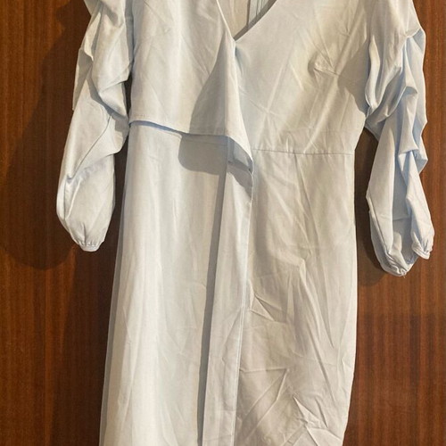 Women's shirt like new with sleeve design turquoise