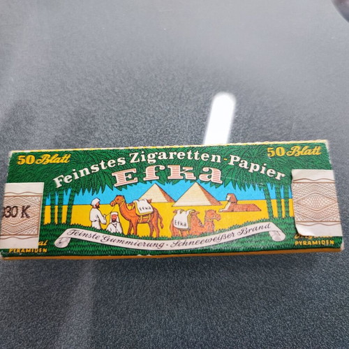 Efka Collectible Rolling Papers with Authenticity Tape