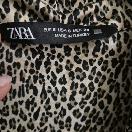 Satin leopard shirt Zara like new, size S