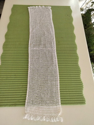 Handmade Crochet Table Runner filet crochet, like new, 20x83 cm