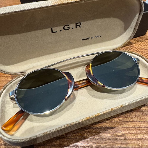 L.g.r Togo sunglasses like new, nickel with tortoise shell and mirror lens