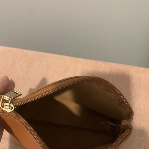 Brown wallet with zipper
