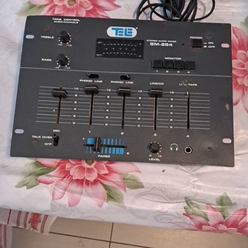 Fader used, excellent condition