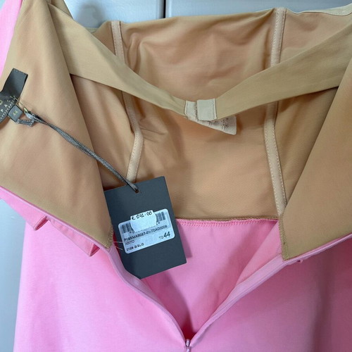 Pink dress with ruffle sleeves and skin-colored lining new