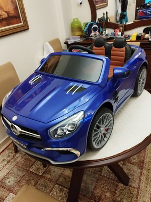Mercedes Benz AMG 12V electric kids car with remote control