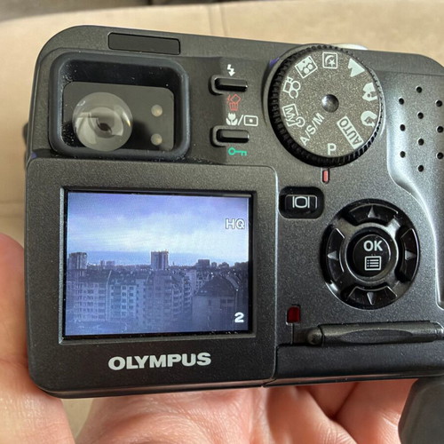 Olympus Camedia C-40 Zoom Y2K CCD Digicam like new